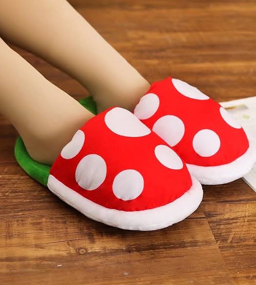🍄 Pantuflas Planta Carnívora – Súper Cómodas y Divertidas 🍄